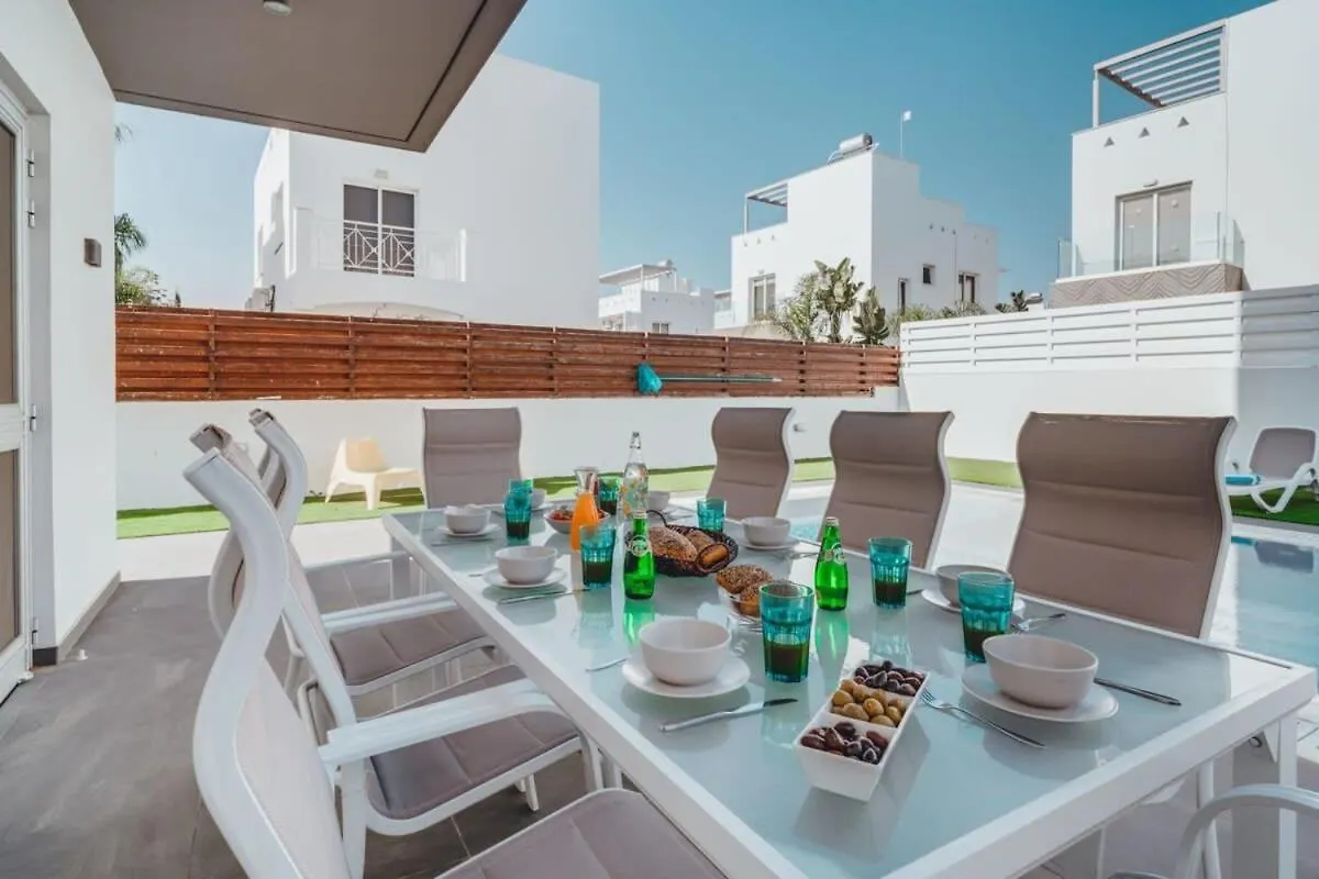 Villa Amelia Айя-Напа